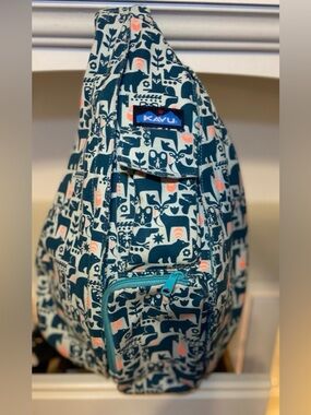 Kavu Rope Sling Crossbody COZY CRITTERS Folklore Animals HTF RARE